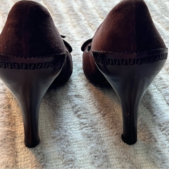 Suede Pumps - Picture 7 of 13